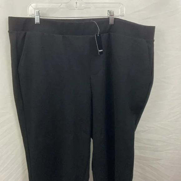 Torrid Plus Size Pants Size 4X, 4R, 4 26 Black NWT Women’s - Picture 4 of 12